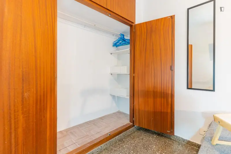 Habitacion con balcon en Valencia centro