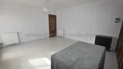 Piso en Venta en Ronda 2 Dormitorios Patio Terraza