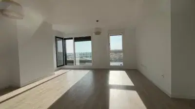 Atico en Dos Hermanas Obra Nueva  3 Dorm 2 Baños Garaje Trastero