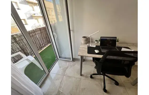 Habitacion 114m2 en Elche Piso Compartido Amueblado