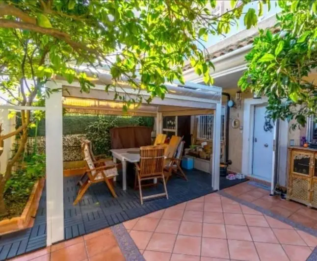 Casa adosada de 3 dormitorios en Torrevieja