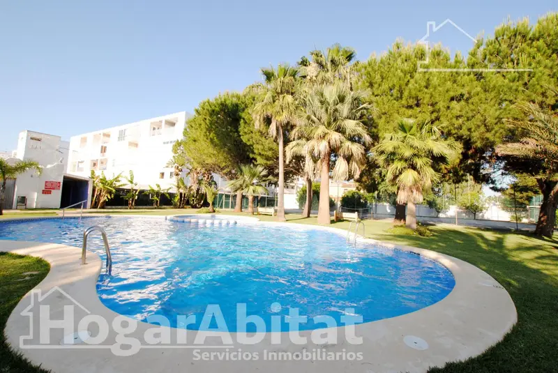 Piso Reformado en Les Marines Denia con Piscina Cerca de la Playa