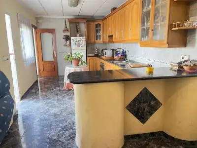 Gran Casa en Almoradi 262m2 4 Dormitorios 2 Baños Garaje Ampliable