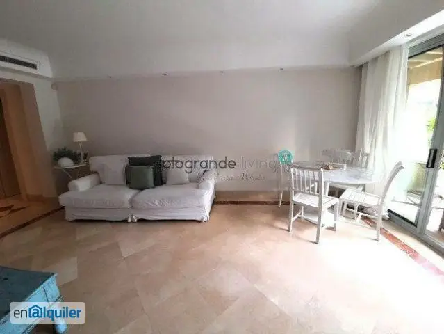 Apartamento en Alquiler en Sotogrande Marina