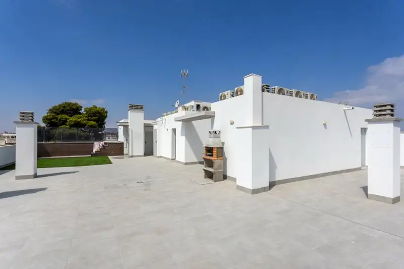 Piso de 2 Dormitorios en venta San Pedro, España