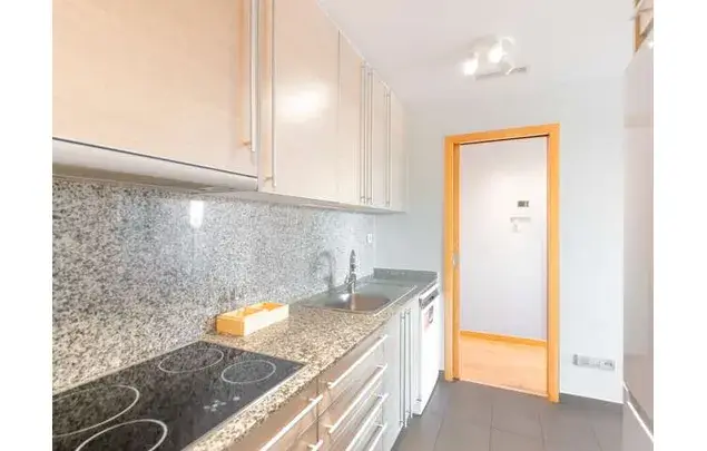 Rent 2 bedroom apartment in Barcelona