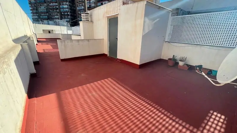 Ático en San Blas Alicante con Azotea Privada