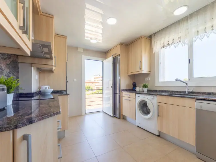 Apartamento 3 Dormitorios Alquiler Torredembarra