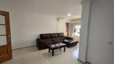 Piso en Venta Zona Santa Lucia con Terraza y Garaje