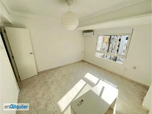 Alquiler Piso Reformado Valencia Primado Reig Ascensor