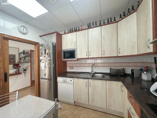 Casa Esquinera Amposta 185m2 4 Dormitorios Almacen