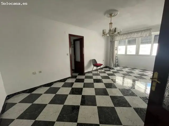 Piso en Segunda Aguada cerca de la Playa Victoria