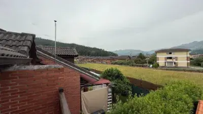 Chalet con Piscina en Guriezo