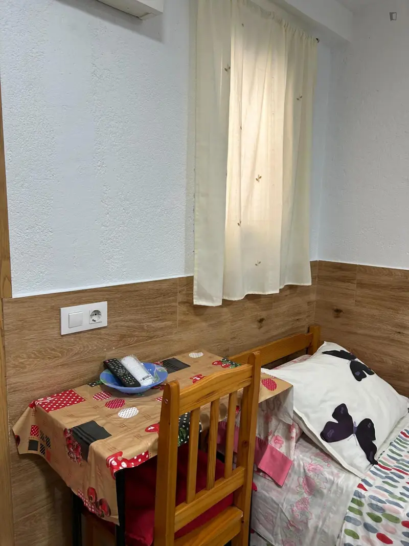 Estudio L'Hospitalet de Llobregat Erasmus Estudiantes Trabajadores