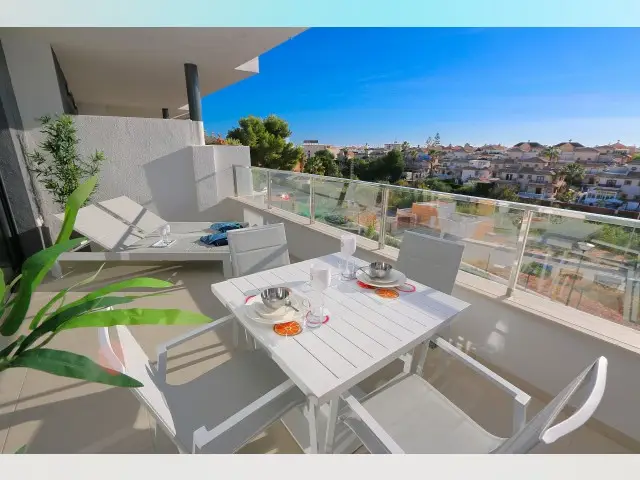 Piso de 2 Dormitorios en venta Playa Flamenca, España