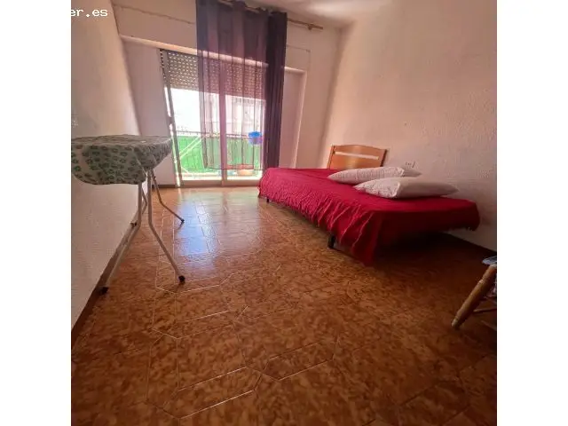 Piso Estudiantes Castellon Centro 3 habitaciones Balcon Soleado
