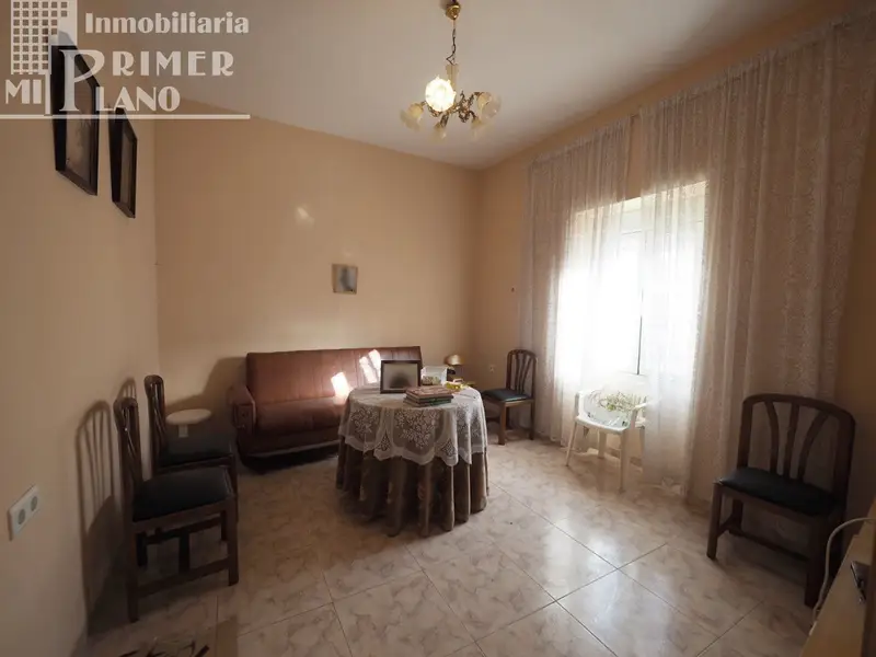 Casa en Venta en Tomelloso 6 Dormitorios 2 Baños