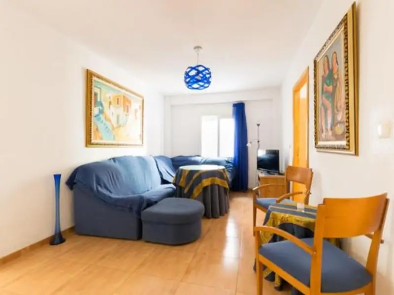 Piso en venta en Almería centro. Ideal inversión y vivienda