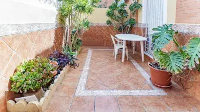 Duplex en Venta Huercal de Almeria 4 Dormitorios Garaje