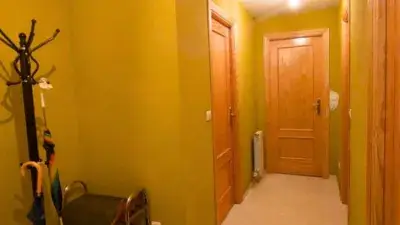Piso Reformado en Guadix con Cochera y Trastero