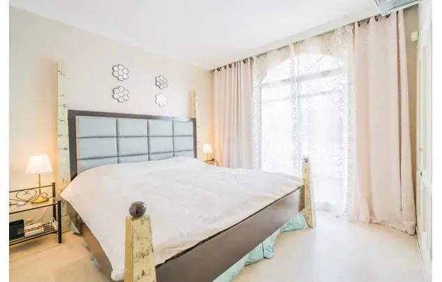 Alquiler Duplex 2 Dormitorios 167m² Nueva Andalucía