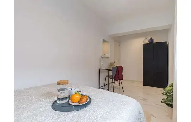 Rent a room in Madrid