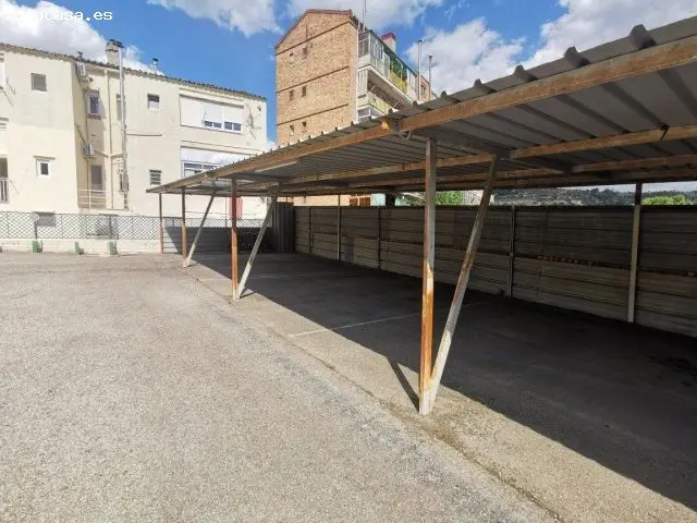 Plaza Parking Manresa Fabrica Blanca 12m2 Cubierta