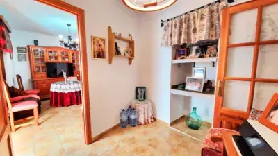 Casa Adosada en Venta cerca del Castillo