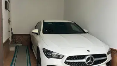 Casa en venta en Andalucia - 4 habitaciones, piscina comunitaria
