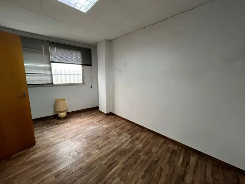 Local Comercial en Polop Alicante 140m2