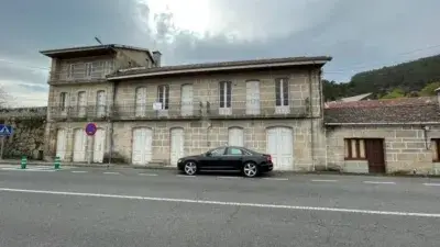 Chalet en Venta en Punxín