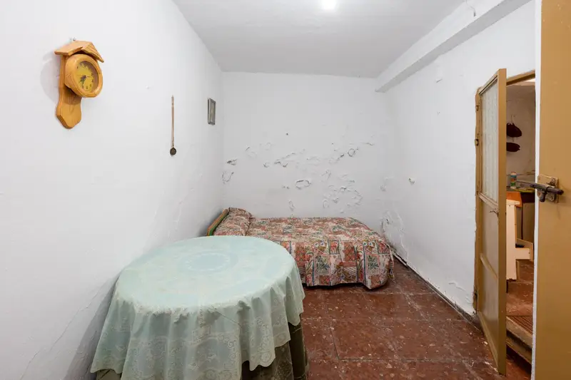 Venta Adosado con patio en Albuñuelas - Ref: 12873