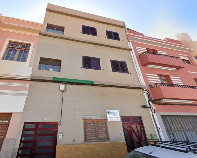 Piso 125m2 4 habitaciones 2 baños Palmas Gran Canaria