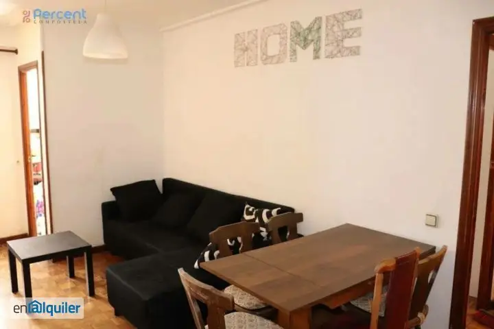 Alquiler Piso 3 Habitaciones Ensanche Sar Santiago