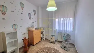 Piso en venta en Hellin 3 dormitorios piscina garaje trastero