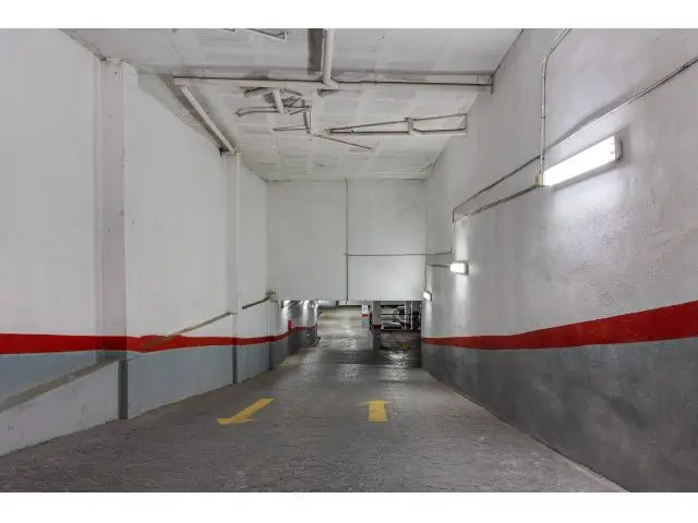 Garaje Playa de los Locos - 12m² - Acceso por Rampa