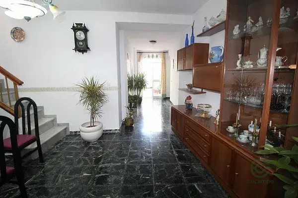 Casa Unifamiliar Reformada en Nerja Centro Historico