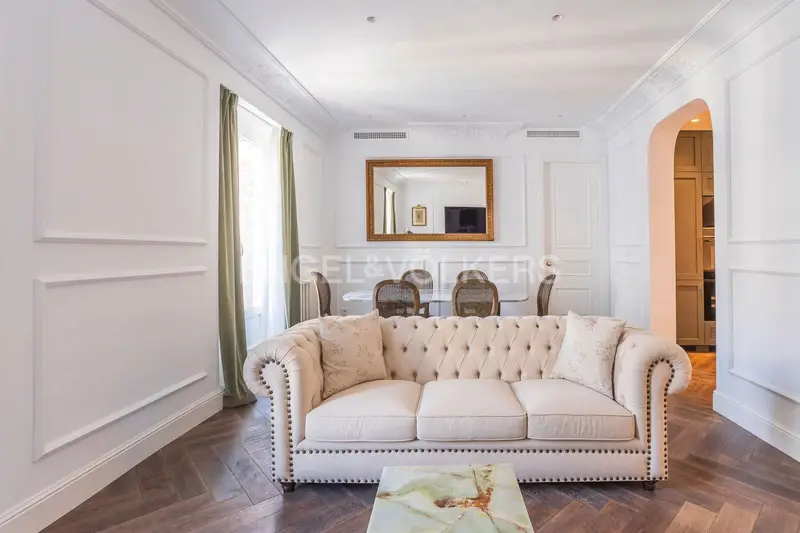 Apartamento en venta en Jerónimos, Madrid ciudad, Madrid