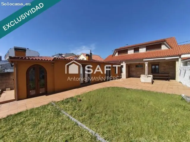 Casa en Primera Linea de Playa Ribeira