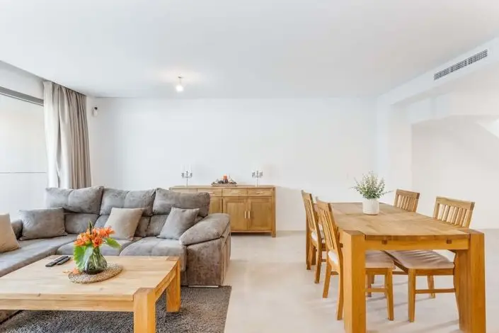3 Bed Townhouse for sale