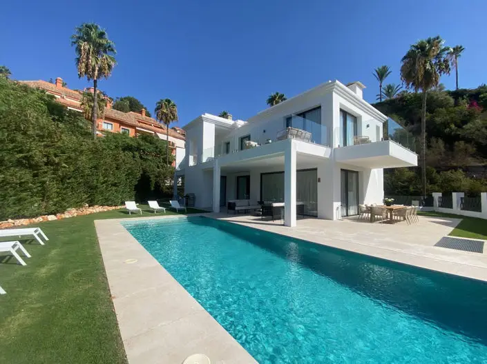 Villa de Lujo 6 Dormitorios Benahavis Vistas al Mar