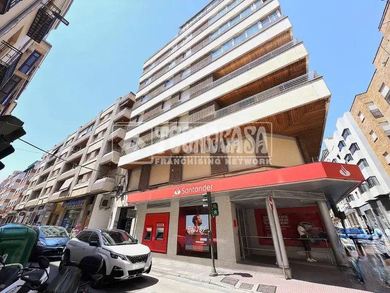 Piso en venta en Cuenca centro Calle Colon