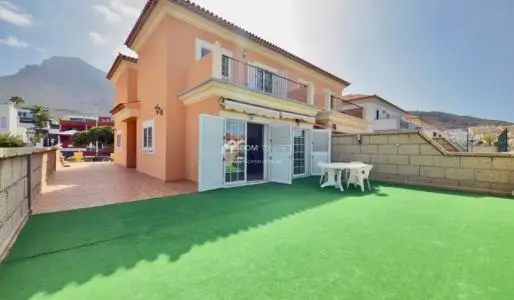 Casa-Chalet en Venta en Adeje Santa Cruz de Tenerife