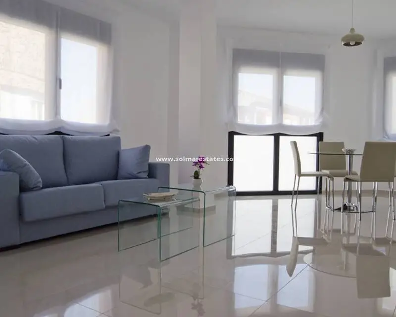 Apartamento en Venta Los Montesinos 1 Dormitorio 1 Baño