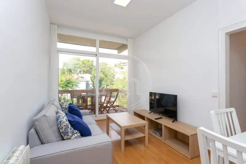 Apartamento en Gracia 60m2 3 habitaciones Amueblado Alquiler Temporada