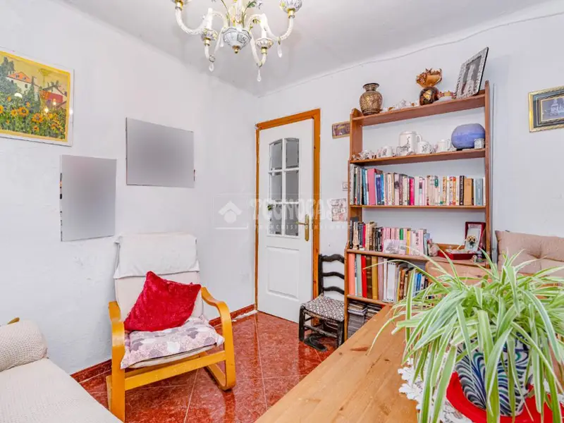 Casa en Venta en Padul Centro 3 Dormitorios Terraza