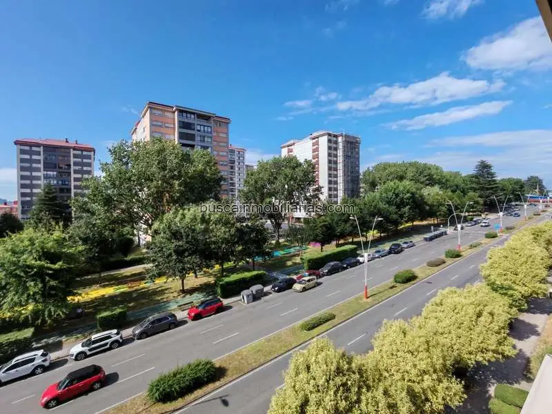 Piso en venta Vigo 5 habitaciones 139m2 terraza garaje trastero
