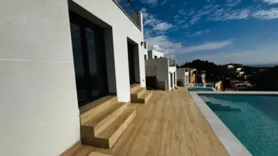 Chalet en venta en Els Jardins