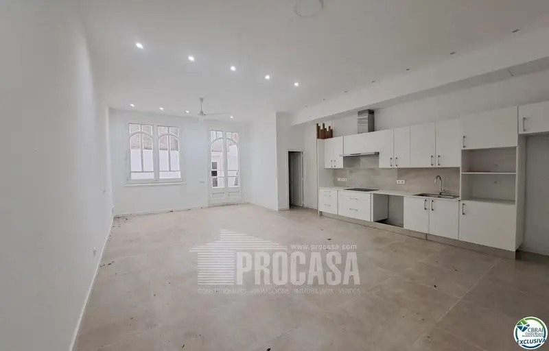 Chalet en Venta en Figueres Girona 142m2 4 Habitaciones