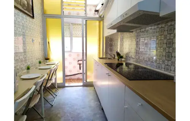 Habitaci
ón 95m
² Madrid Alquiler Larga Temporada
